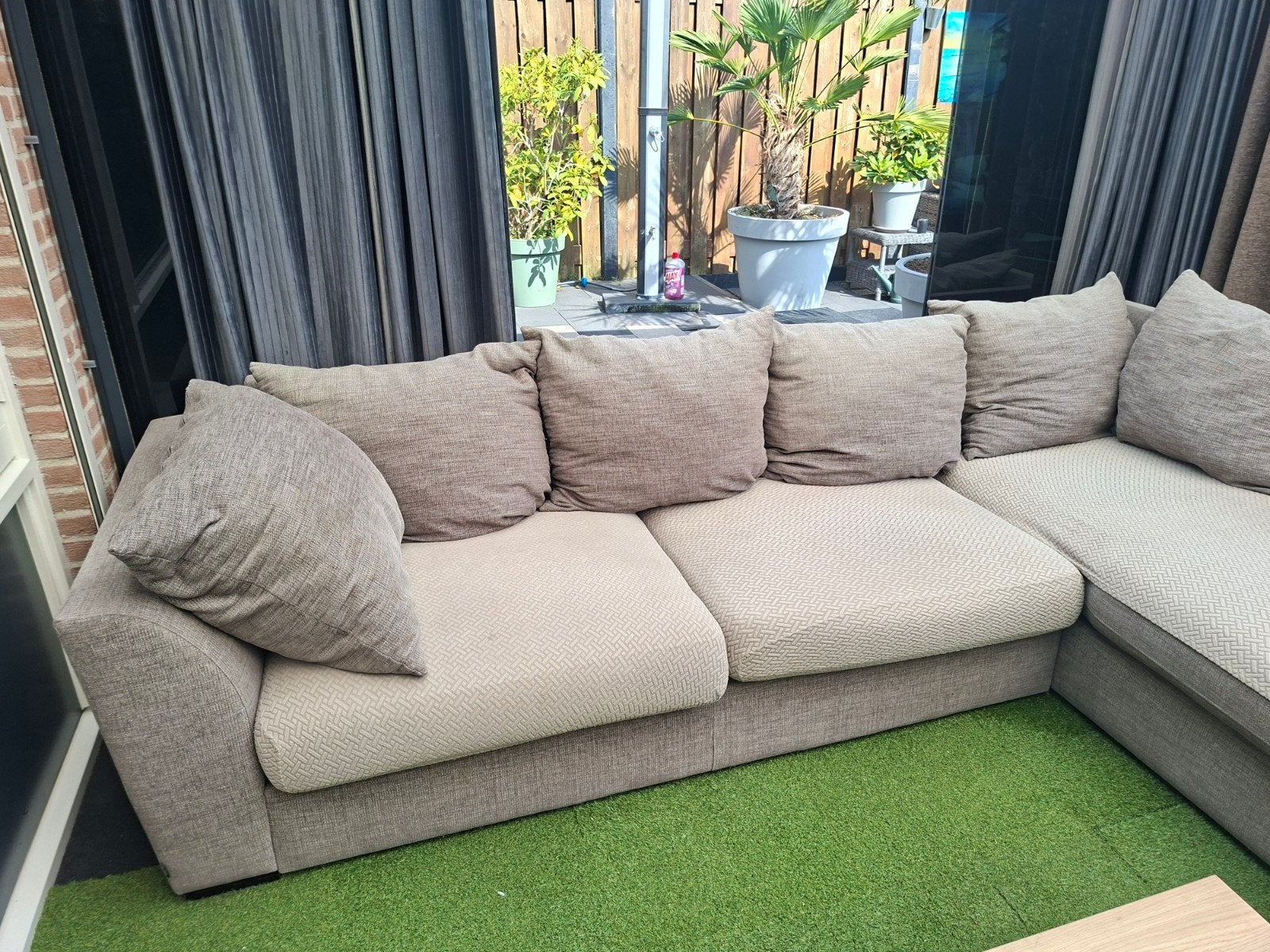 Comfortabele hoekbank met chaise longue, Ophalen, 250 tot 300 cm, Gebruikt, 125 tot 150 cm