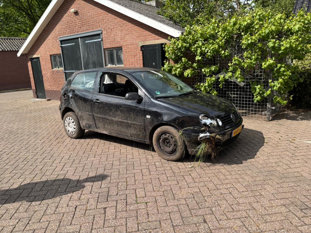 Volkswagen Polo 1.2 FUN 47KW 2005 Zwart, Auto's, Volkswagen, 1198 cc, Zwart, Origineel Nederlands, Handgeschakeld