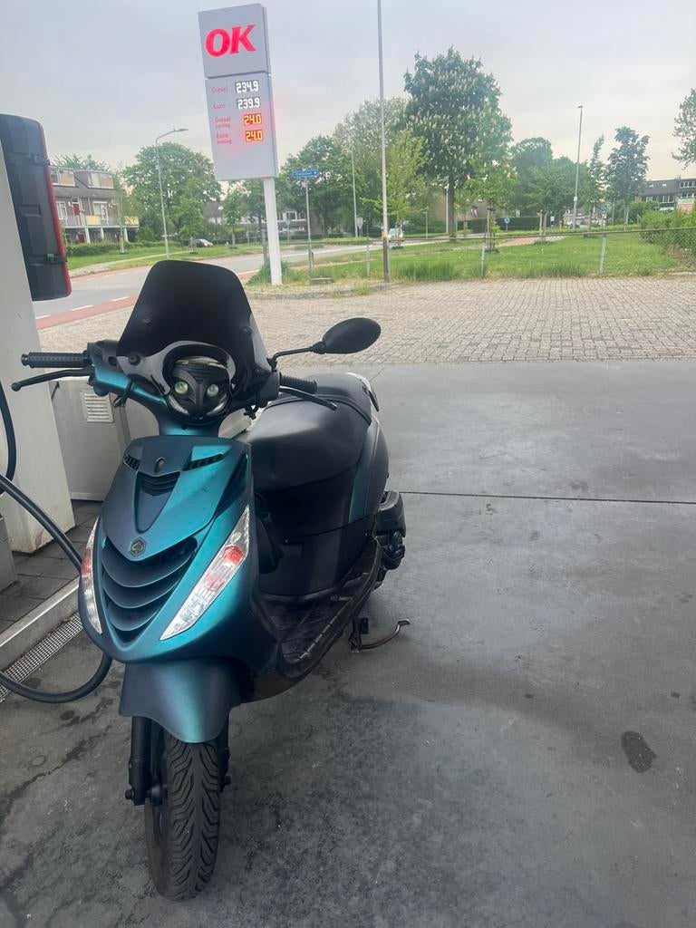Piaggio zip, Ophalen of Verzenden, Zo goed als nieuw, Benzine, Zip