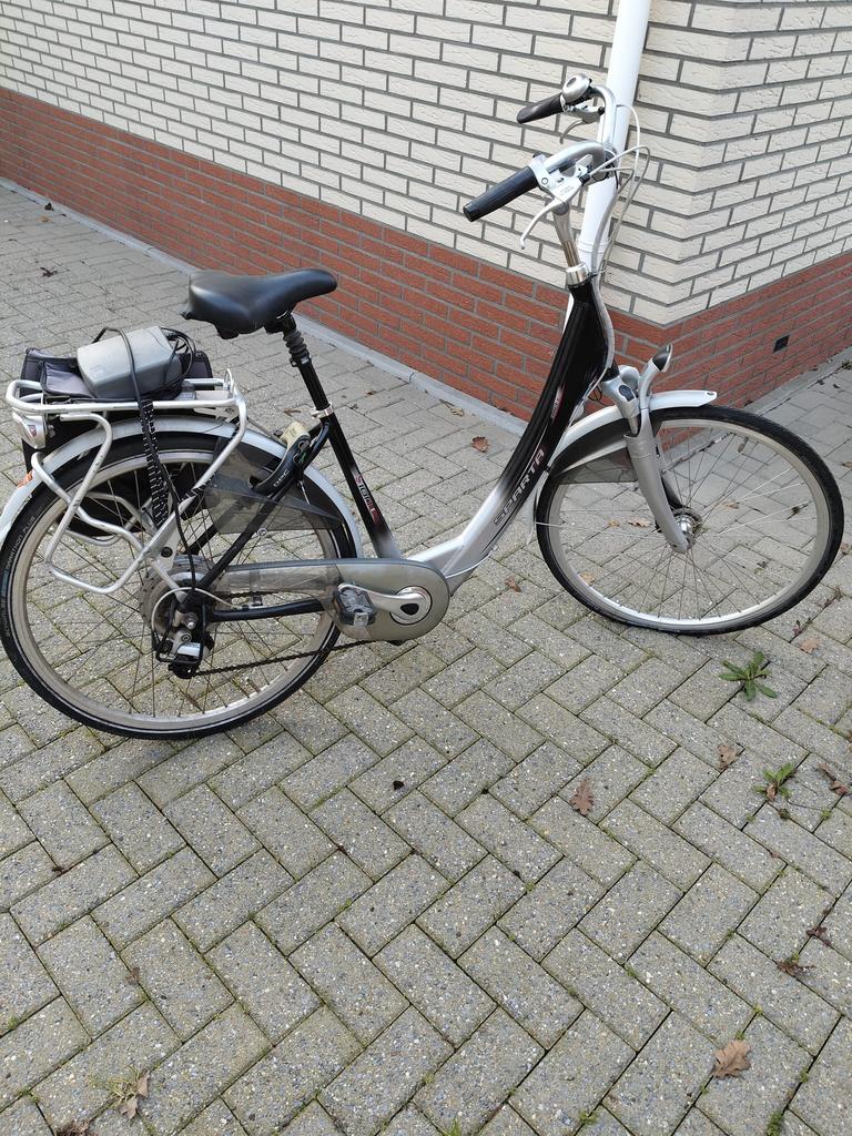 Electrische fiets (sparta) opknapper, Ophalen of Verzenden, Zo goed als nieuw, Minder dan 30 km per accu, Sparta