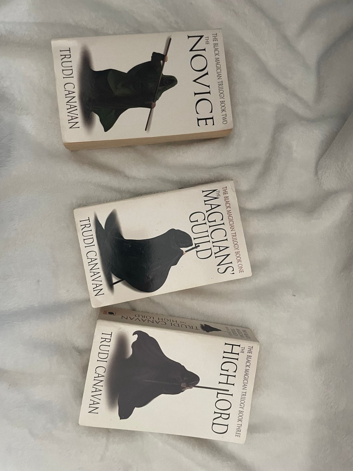 Trudi Canavan - The Black Magician Trilogy (3 boeken), Boeken, Ophalen of Verzenden, Gelezen
