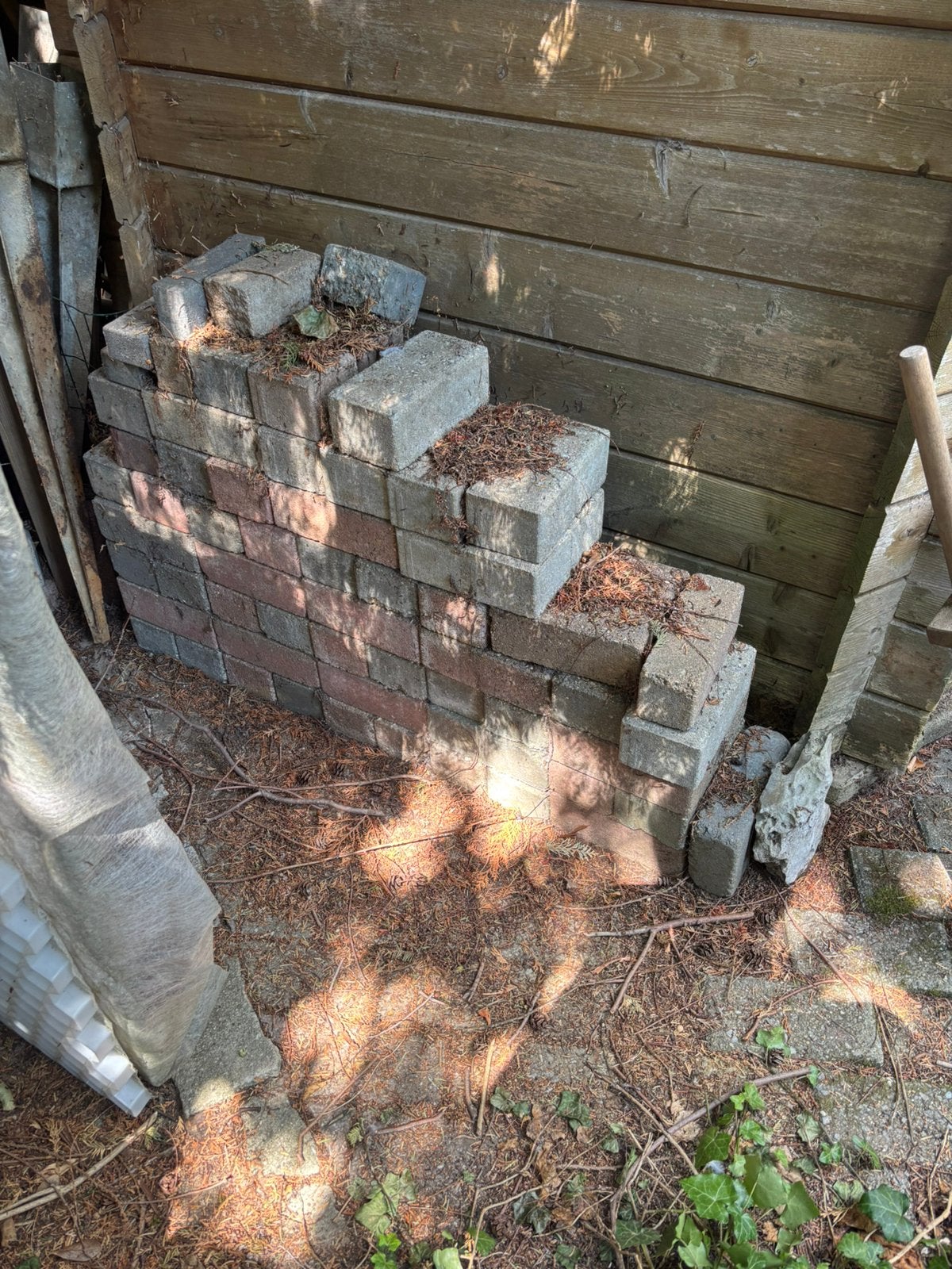 Diverse tegels en klinkers gratis, Tuin en Terras, Tegels en Klinkers, Ophalen, Gebruikt, Beton, Klinkers