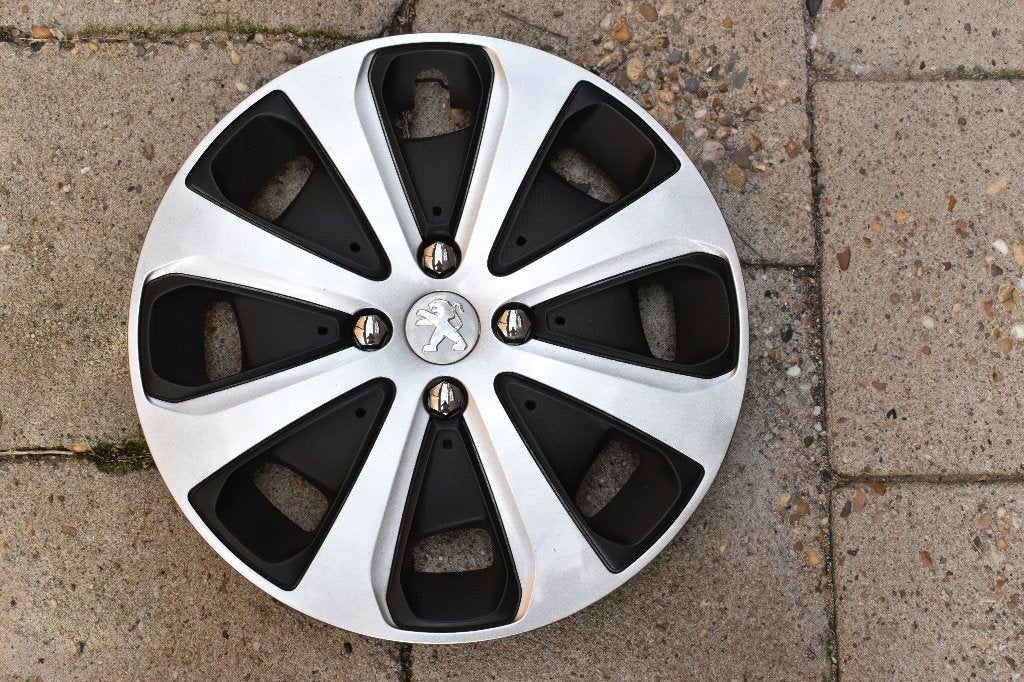 1 losse originele wieldop Peugeot 208 15 inch (Model 4), Auto diversen, Wieldoppen, Ophalen of Verzenden, Zo goed als nieuw
