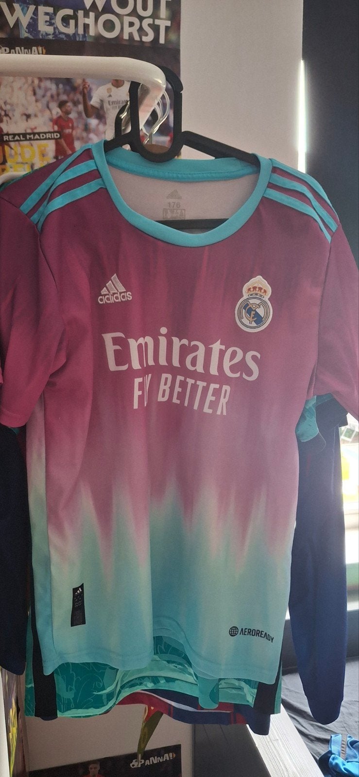 Real Madrid Benzema Shirt Maat S, Maat S, Ophalen of Verzenden, Zo goed als nieuw, Shirt