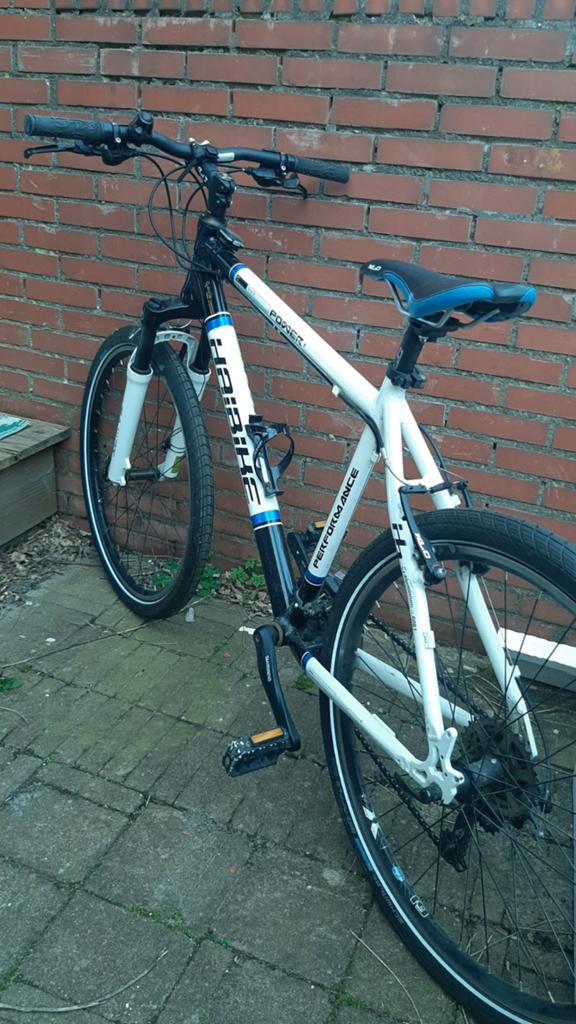 Mountainbike, Fietsen en Brommers, Fietsen | Dames | Sportfietsen en Toerfietsen, 26 inch, 47 tot 50 cm, Zo goed als nieuw, Meer dan 20 versnellingen