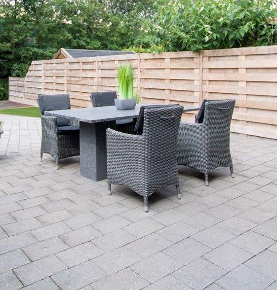 Luxe tuinset – natuurstenen tafel + 4 stoelen + kussens, Tuin en Terras, Ophalen, Gebruikt, Rechthoekig, Overige materialen
