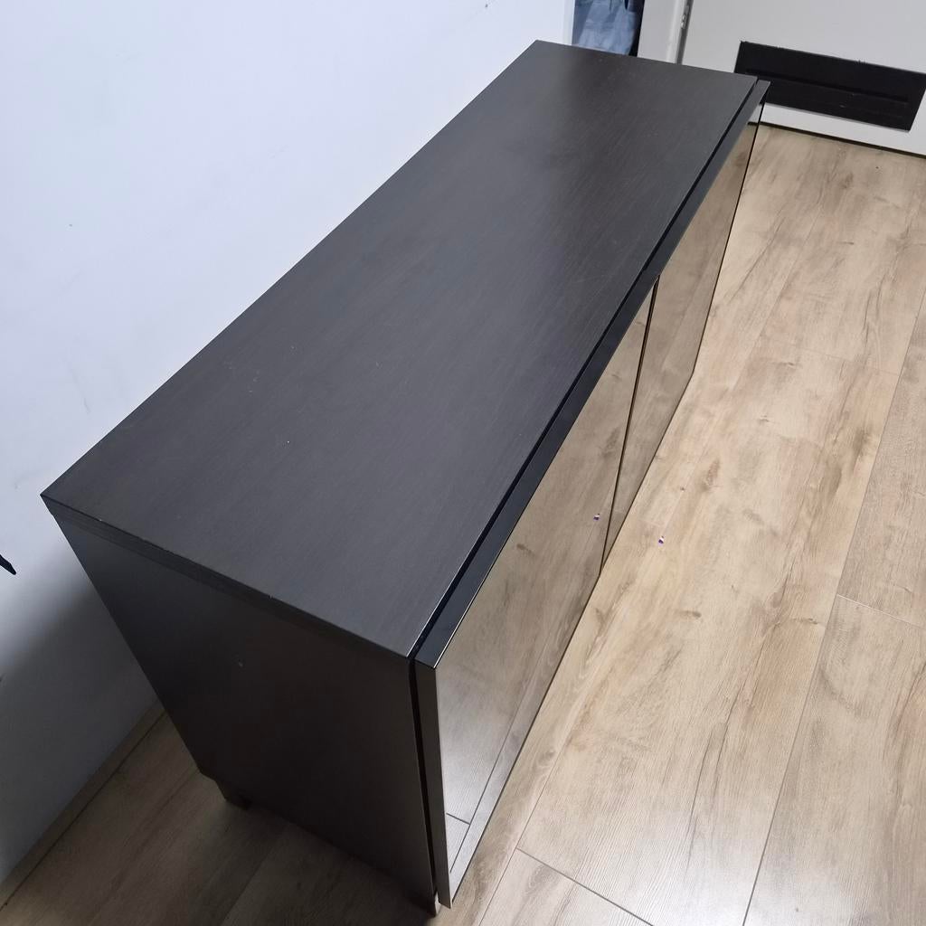 Besta ikea met glazen deuren en legplanken, Ophalen, 100 tot 150 cm, Glas, Modern