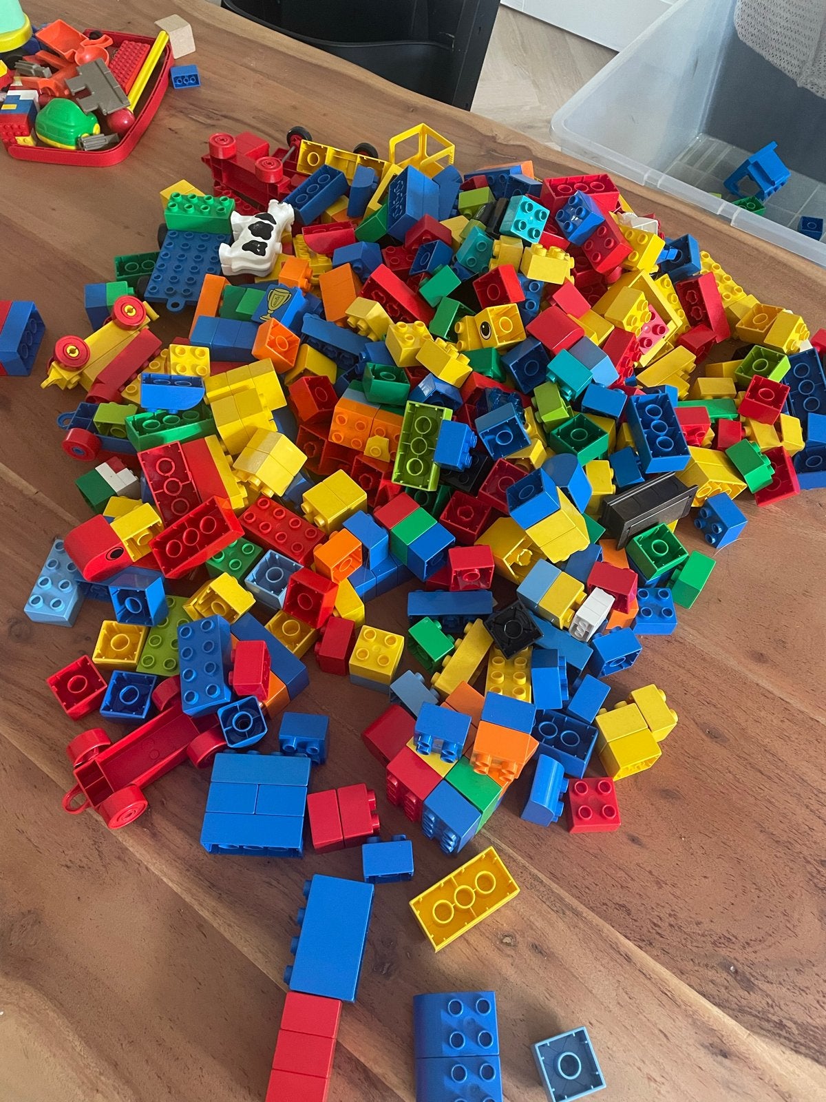 Grote partij Duplo bouwstenen met auto's, Kinderen en Baby's, Gebruikt, Inclusief extra onderdelen, Ophalen of Verzenden, Duplo
