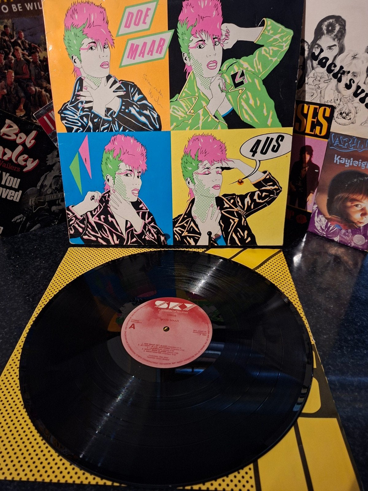 Doe Maar - 4US (LP, 1983, Gebruikt, Overige formaten, 1980 - 1989, Ophalen of Verzenden