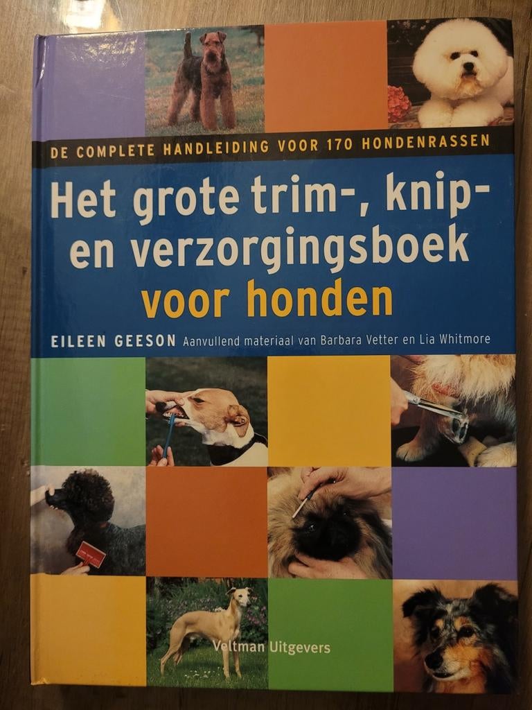 Trim-, knip- en verzorgingsboek voor honden (nette staat), Ophalen, Zo goed als nieuw, Honden