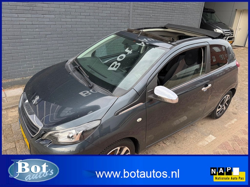 Peugeot 108 1.2 VTi Allure CABRIO/ MEENEEMPRIJS voor HANDEL, Auto's, Voorwielaandrijving, Euro 5, Gebruikt, 31 €/maand