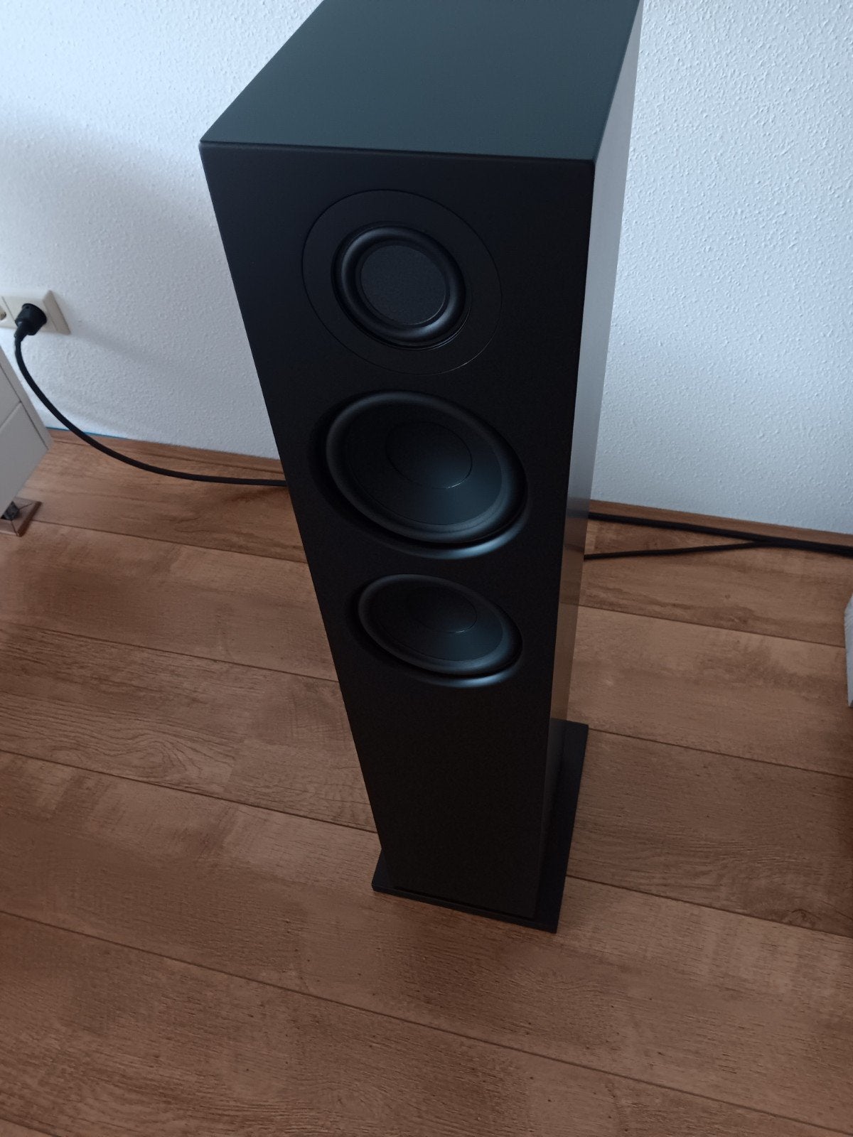 AUDIO PRO A48 zwarte uitvoering