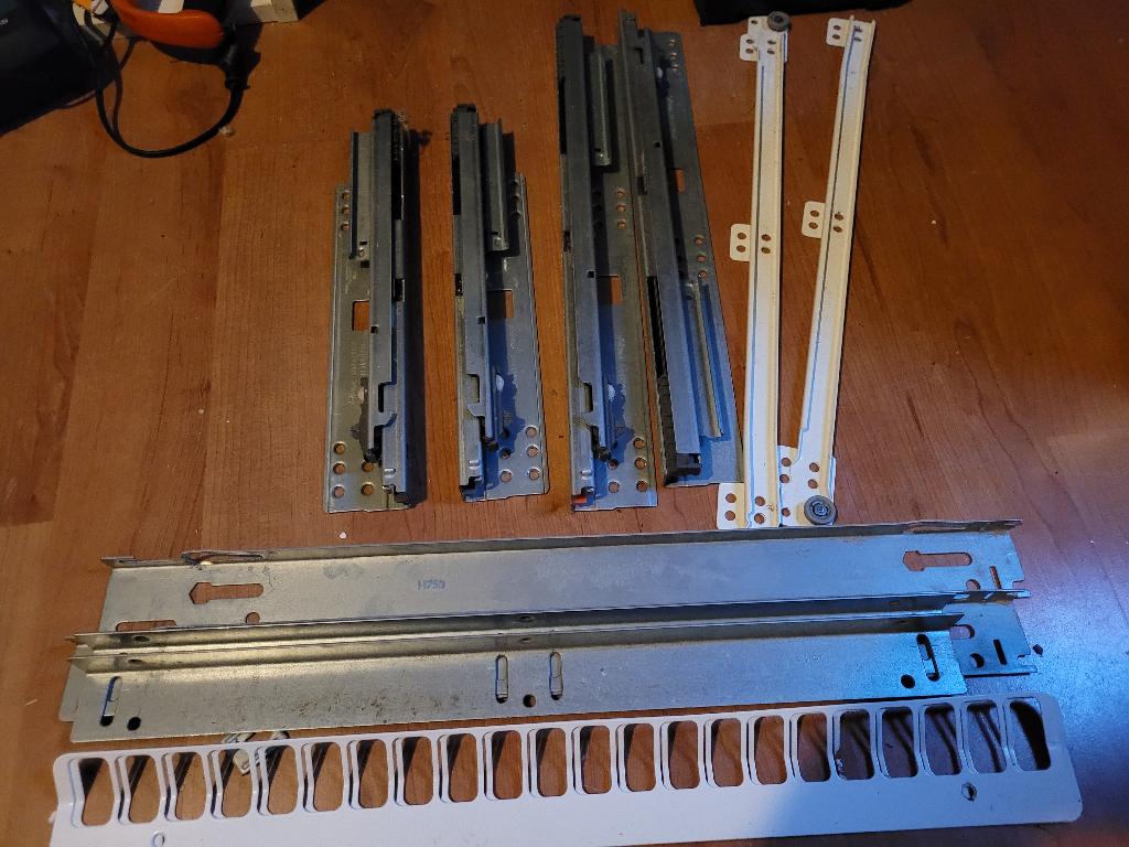Metod ladegeleiders en scharnieren Ikea, Ophalen, Gebruikt, 50 tot 100 cm, Minder dan 25 cm