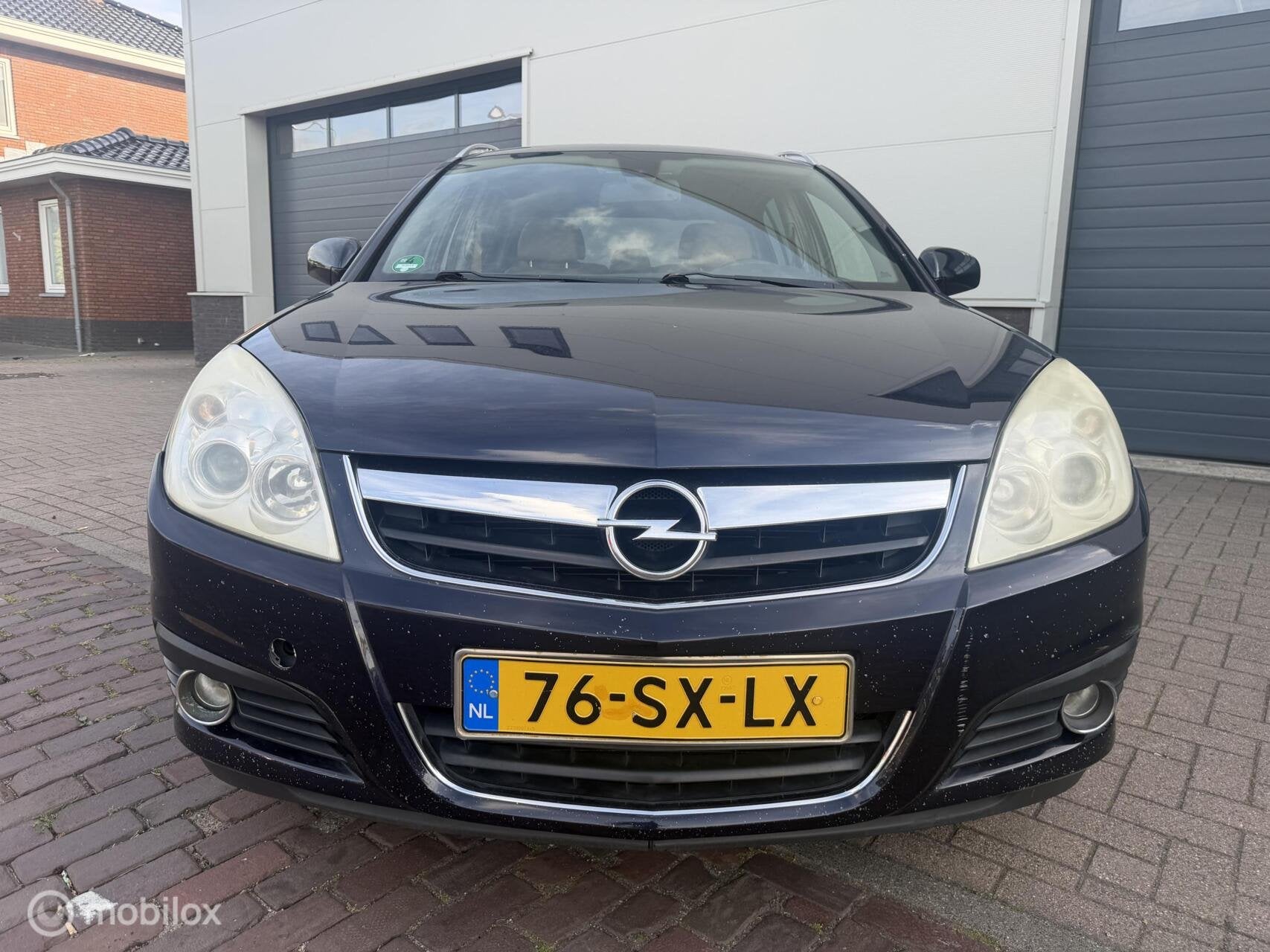 Opel Signum 2.2-16V Cosmo/ AUTOMAAT / NAVI, Auto's, Gebruikt, 4 cilinders, Blauw, Bedrijf