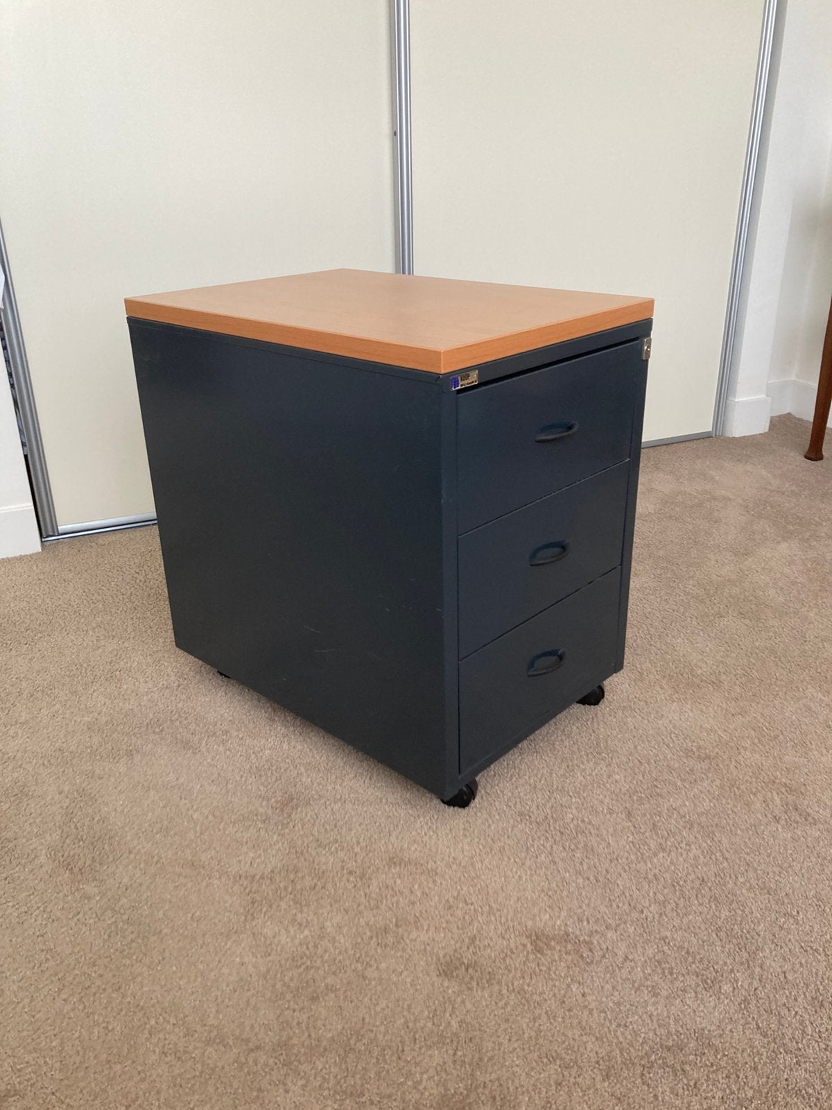 Stalen bureau kast, Zo goed als nieuw, Minder dan 100 cm, 25 tot 50 cm, 50 tot 100 cm