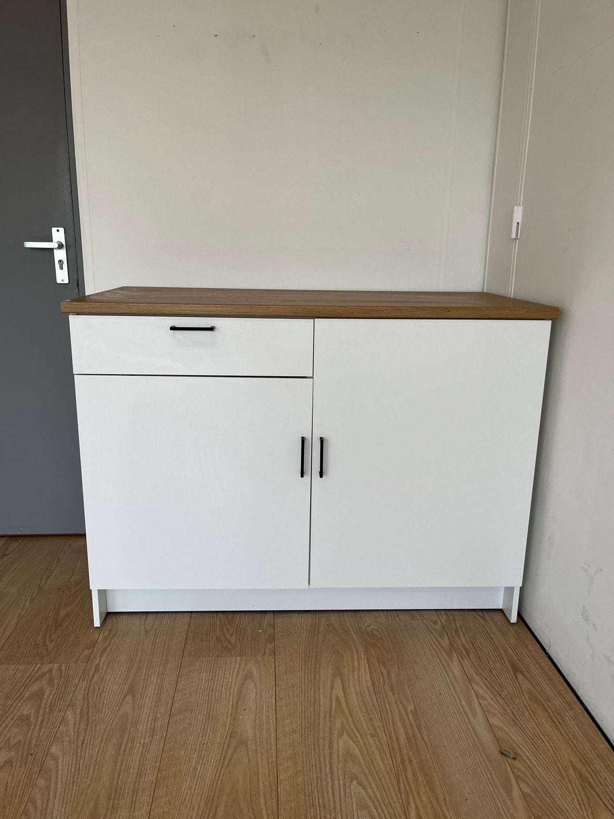 IKEA KNOXHULT onderkast met deuren en lade, wit, 120 cm, Huis en Inrichting, Ophalen, Gebruikt, 100 tot 150 cm, Met lade(s)