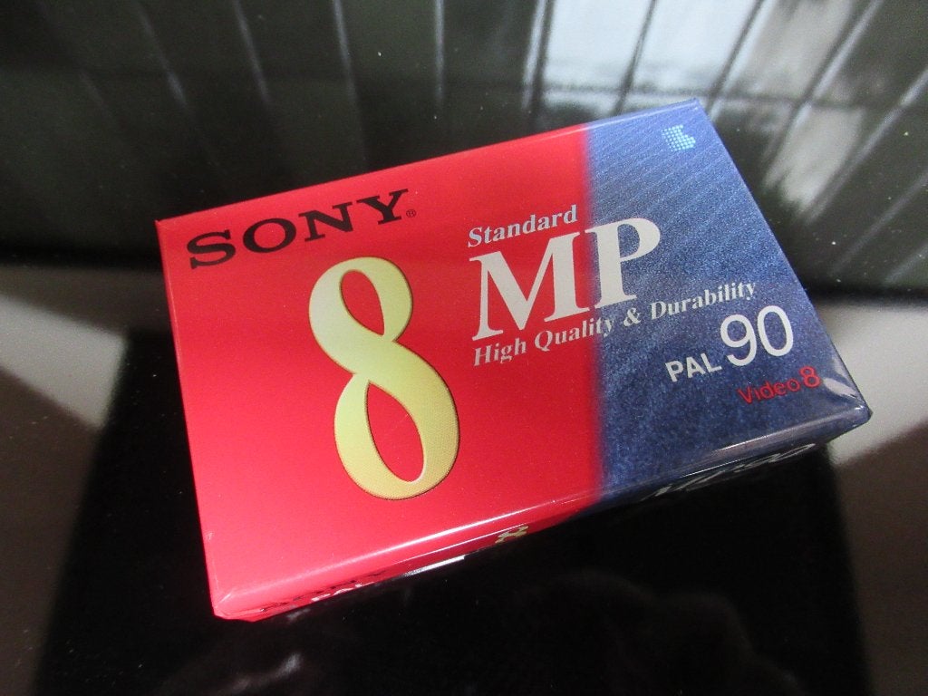 Sony video 8 MP90 bandje nieuw in verpakking., (Video)band, NVT, Ophalen of Verzenden, NVT
