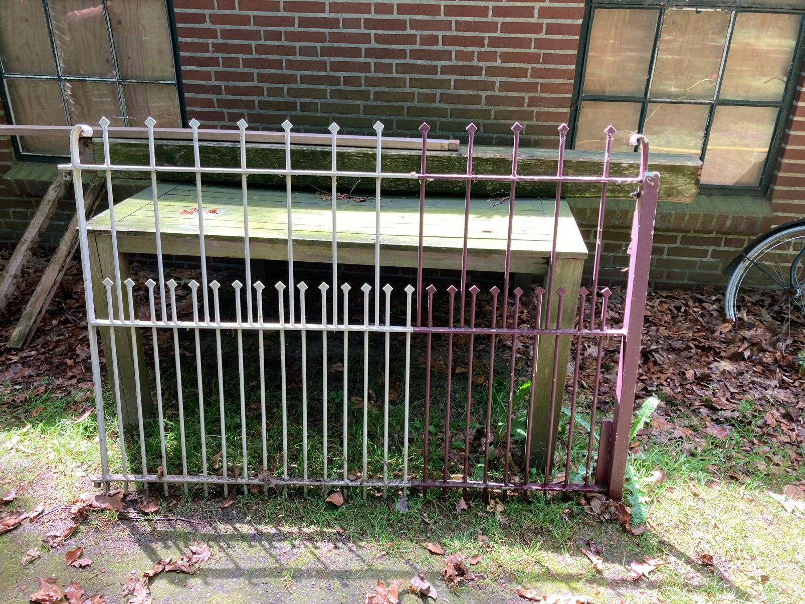 Smeedijzeren hekwerk 4 stuks 160 cm per hek, Ophalen of Verzenden, Gebruikt, IJzer, Sierhekwerk