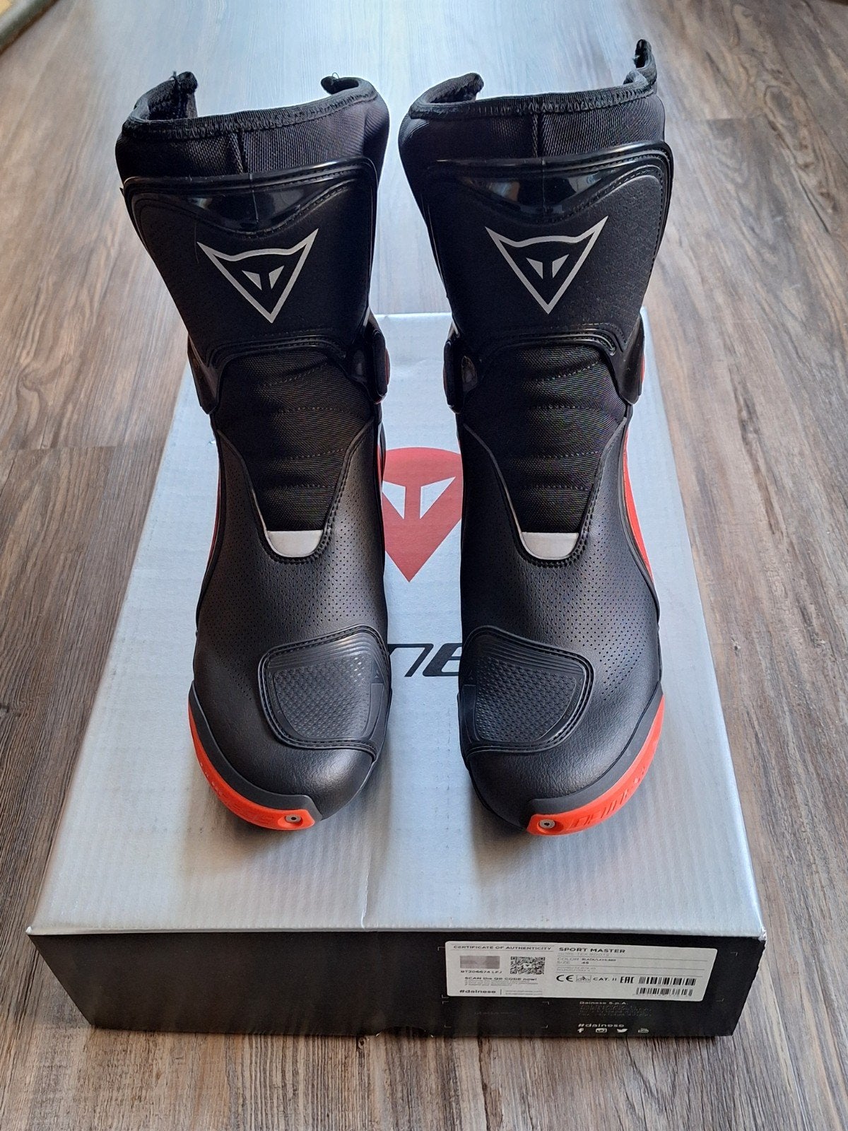 Dainese Sportlaarzen NIEUW in doos maat 45, Nieuw met kaartje, Dainese, Heren, Ophalen of Verzenden