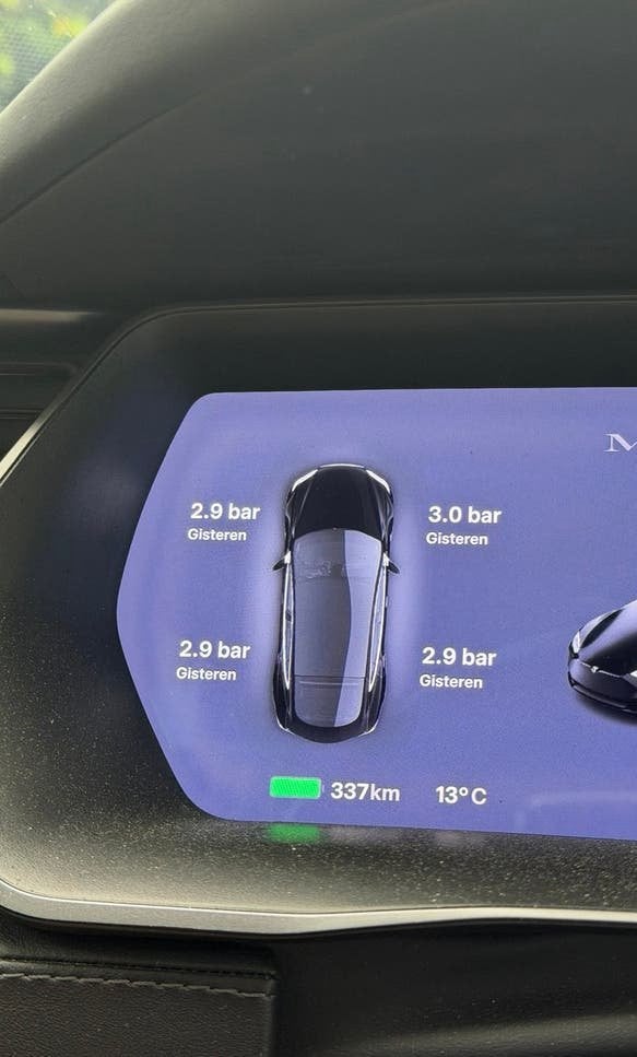 Foto 11 van Tesla Model S 2018 75D Enhanced Auto Pilot