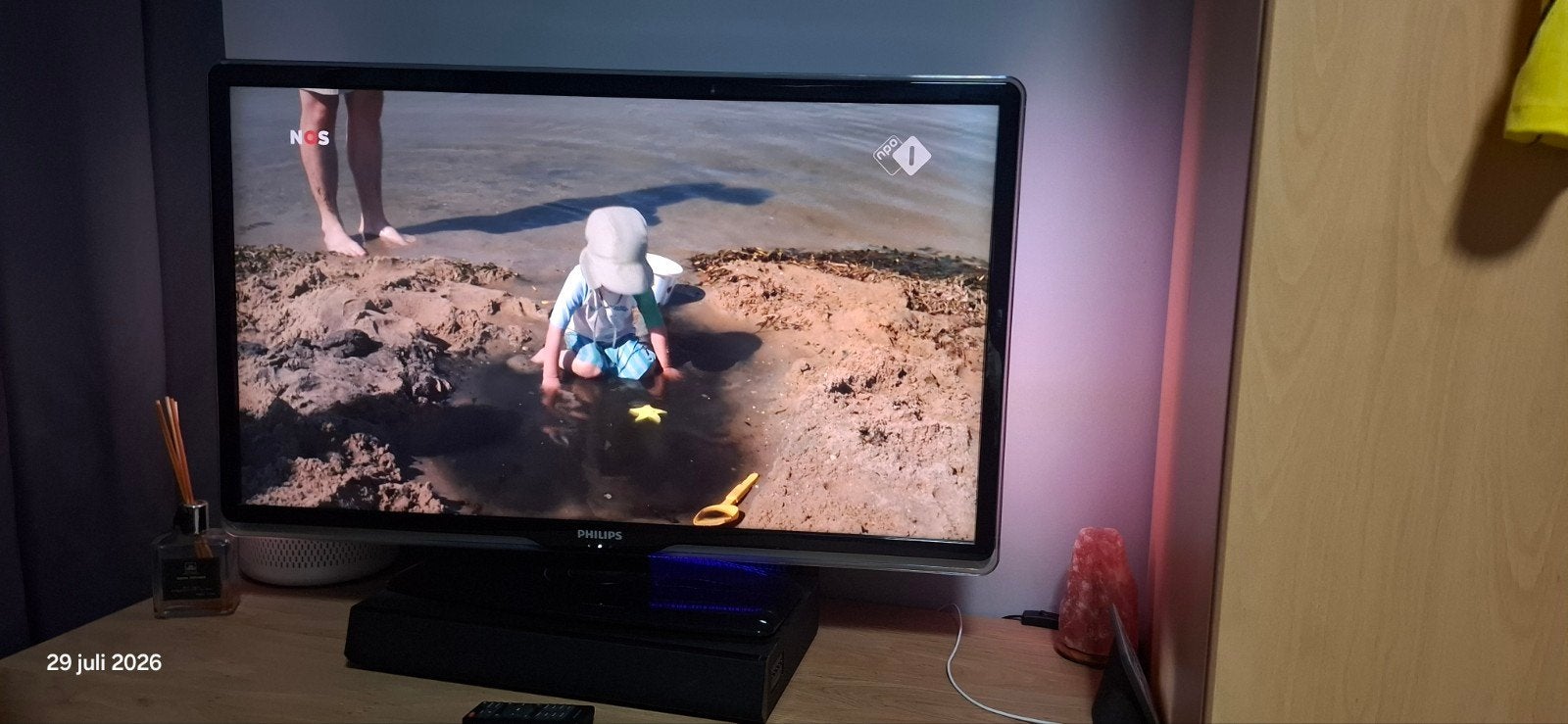 Philips ambrilight 42 inch ( 107cm ), Ophalen, Philips, 50 Hz, 100 cm of meer