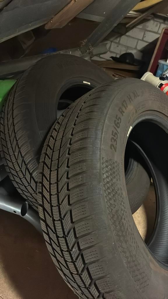 Continental Wintercontact banden 235/65 R17 H XL, 2stuks, Ophalen, 17 inch, Winterbanden, 235 mm