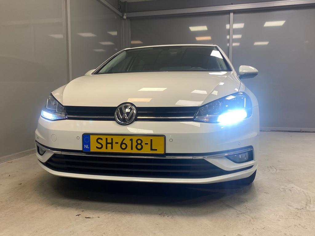 Volkswagen Golf 1.0 TSI Comfortline | CLIMA | CRUISE | NAVI, Stof, Gebruikt, Wit, Origineel Nederlands