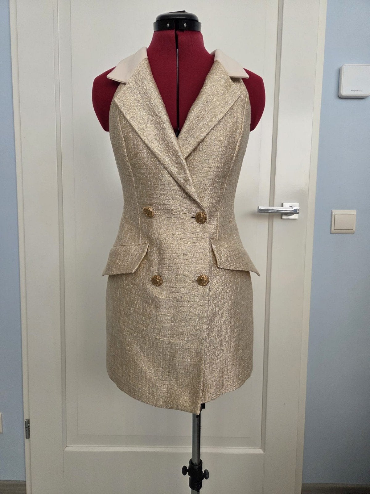 Elisabetta Franchi jurk, IT40, perfecte staat, Kleding | Dames, Elisabetta Franchi, Ophalen of Verzenden, Zo goed als nieuw, Maat 36 (S)