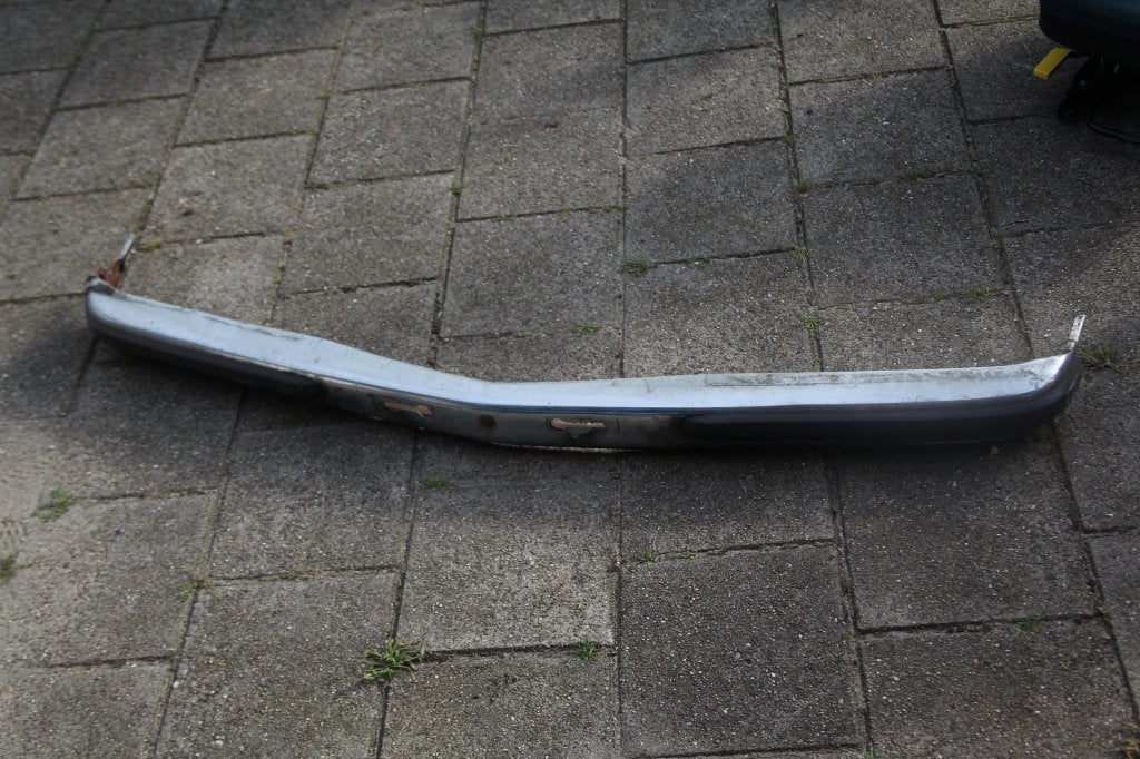 Mercedes 300 200 w123 nette voorbumper, Auto-onderdelen, Ophalen, Gebruikt, Mercedes-Benz, Bumper