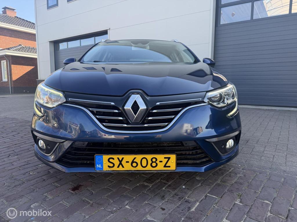 Renault Megane Estate Bose | Automaat | 2018 | NAP | Leder/S, Gebruikt, Euro 6, 4 cilinders, Blauw