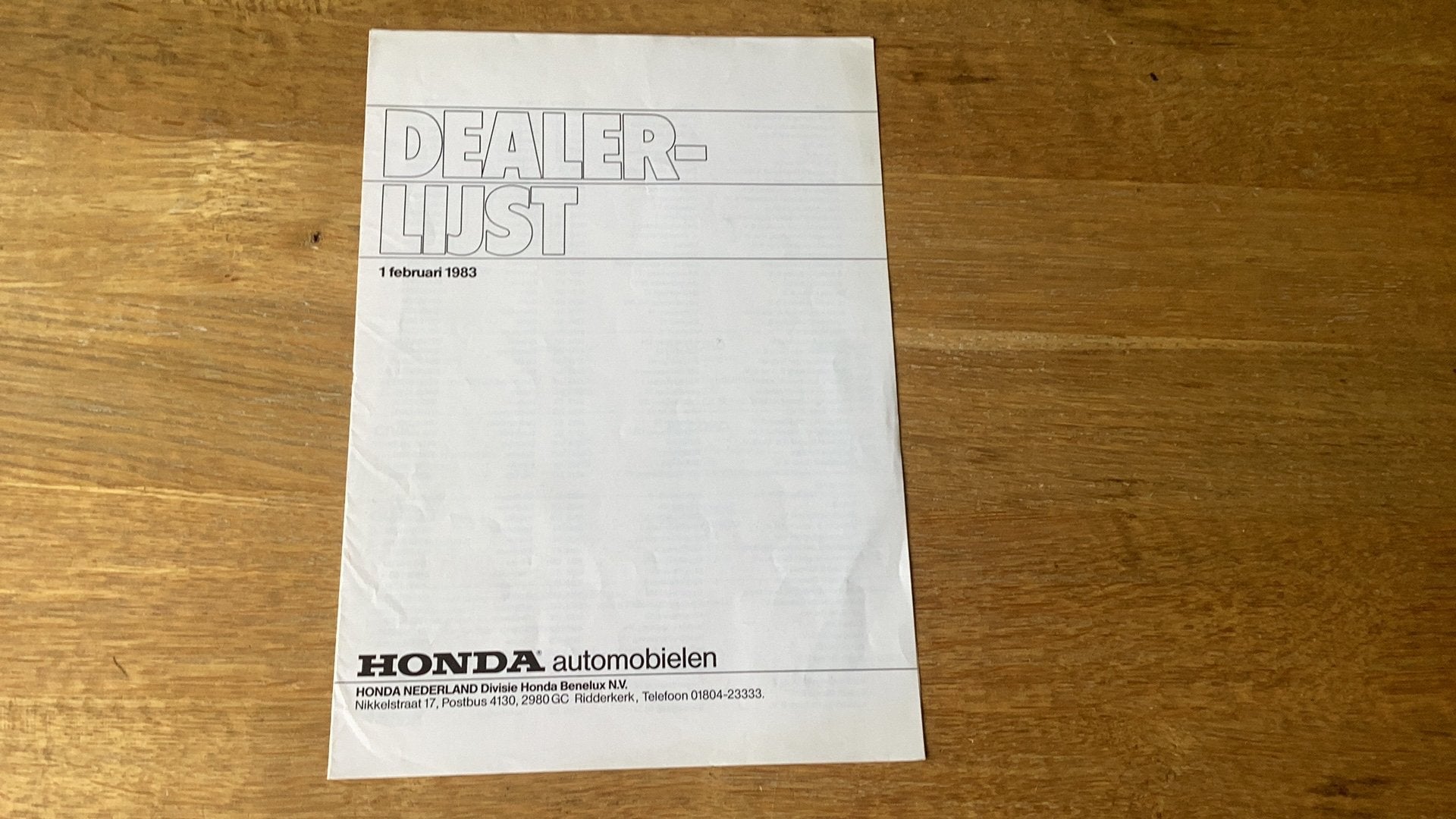 Honda Dealerlijst en Prijslijst 1983, Ophalen of Verzenden, Gelezen, Honda