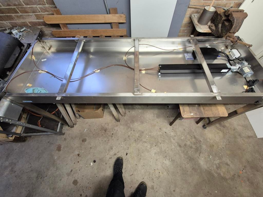 In hoogte verstelbare tafel, Huis en Inrichting, Tafels | Eettafels, Ophalen, Overige materialen, 150 tot 200 cm, 200 cm of meer