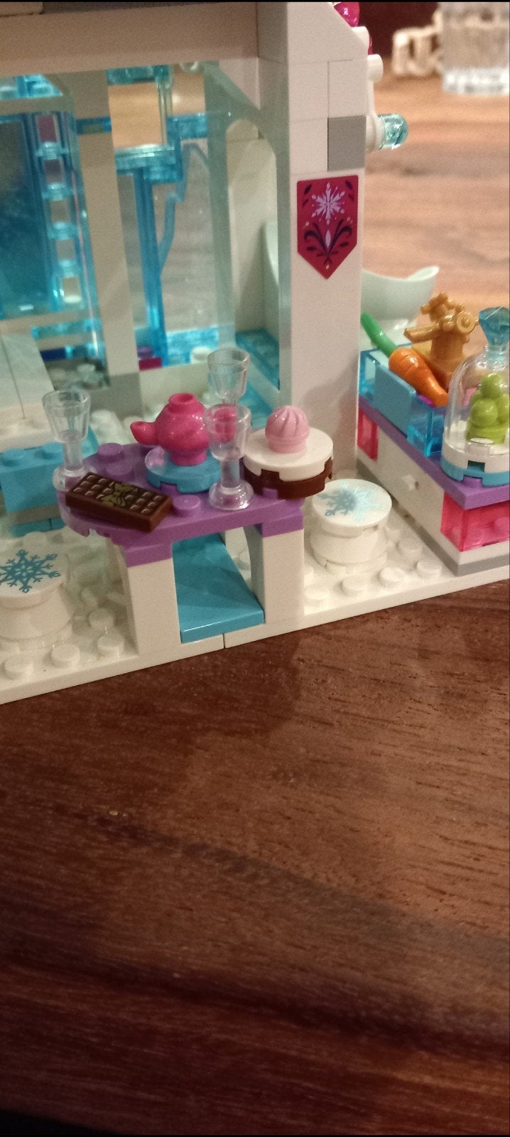 Foto 6 van LEGO Disney Frozen IJskasteel van Elsa (43172) - Incompleet
