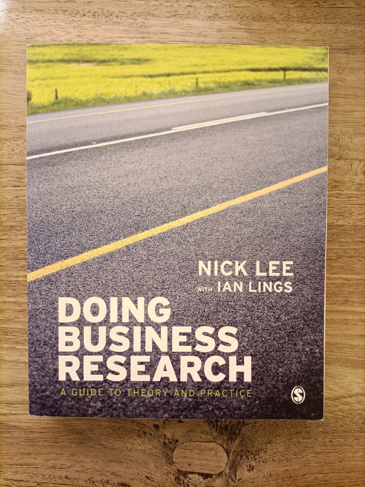 Doing Business Research: A Guide to Theory and Practice, Zo goed als nieuw, Gamma, HBO, Nick Lee with Ian Lings