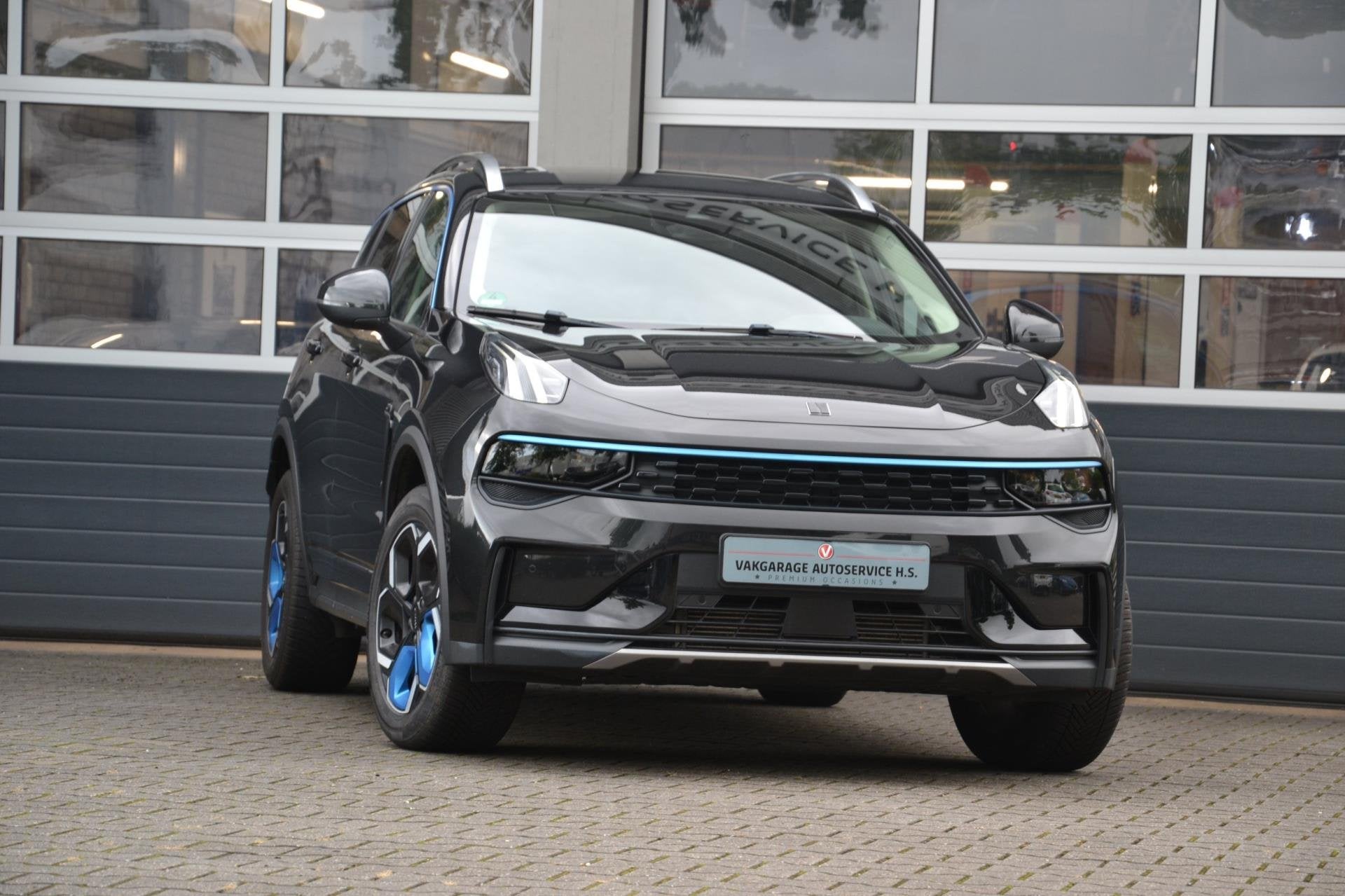 Lynk & Co 01 Lynk & Co Q1 1.5 Hybride BOVAG, GARANTIE, NAVI, Auto's, Lynk & Co, Gebruikt, Zwart, Origineel Nederlands, Bedrijf