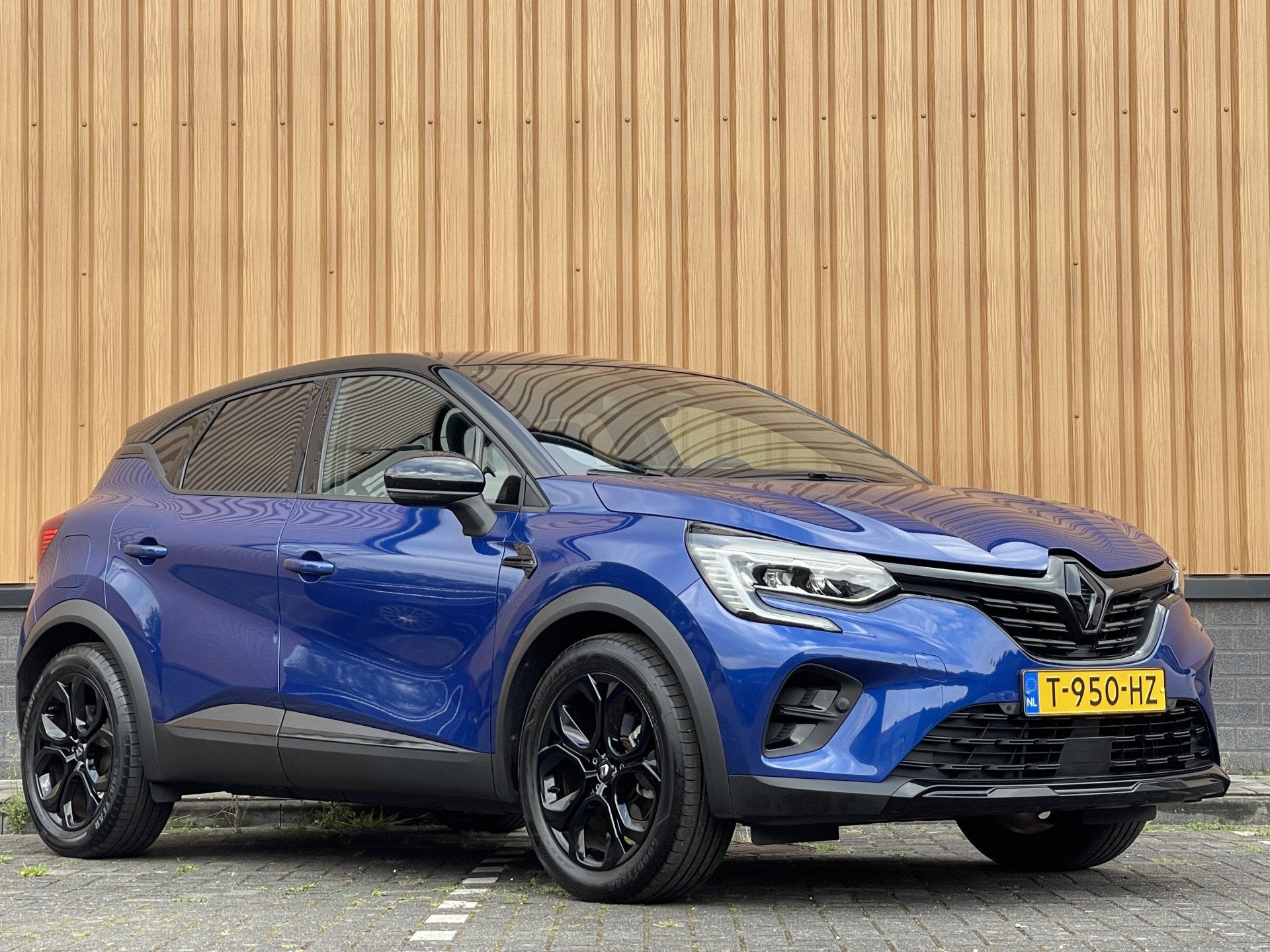 Renault Captur 1.6 E-Tech hybrid 145 SL Rive Gauche | Apple, Gebruikt, 4 cilinders, 715 kg, Blauw