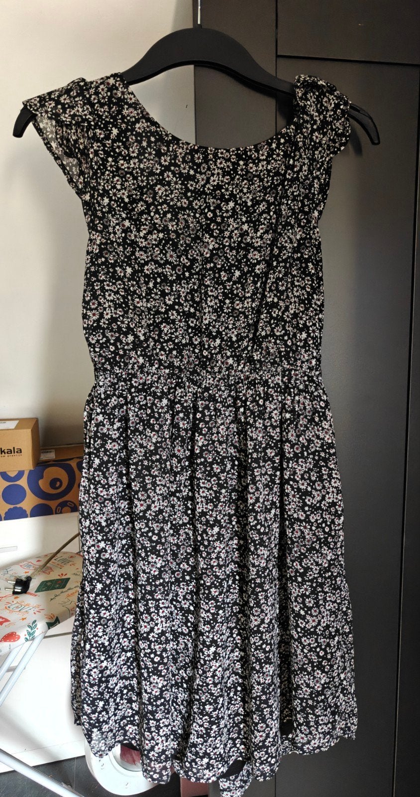 Zomerjurk Clockhouse met bloemenprint - Maat M, Kleding | Dames, Maat 38/40 (M), Zwart, Ophalen of Verzenden, Zo goed als nieuw