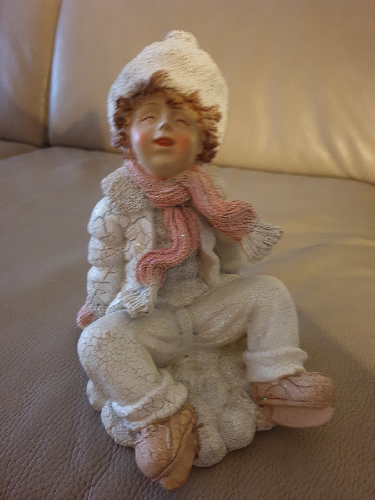 Beeld Wintertafereel jongen, Diversen, Kerst, Ophalen of Verzenden