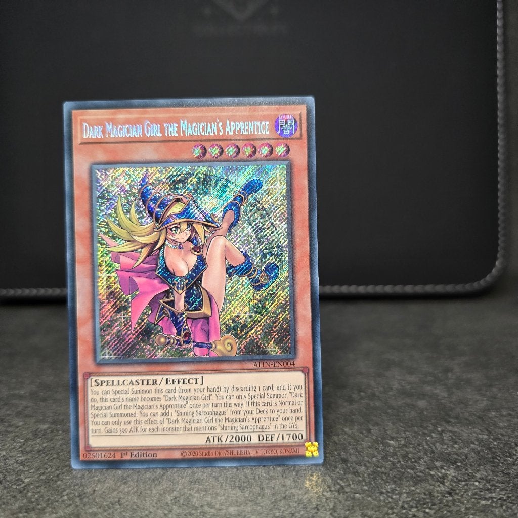 Dark Magician Girl The Magician's Apprentice - Secret Rare, Verzenden, Zo goed als nieuw, Losse kaart, Foil