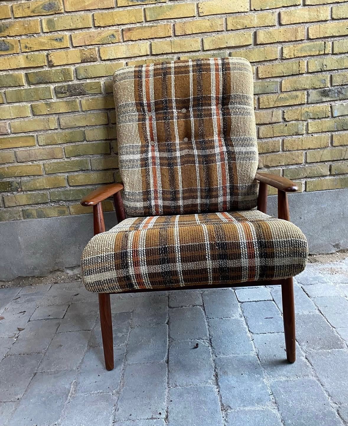 Vintage fauteuil, Gebruikt, Minder dan 75 cm, Ophalen of Verzenden, Stof