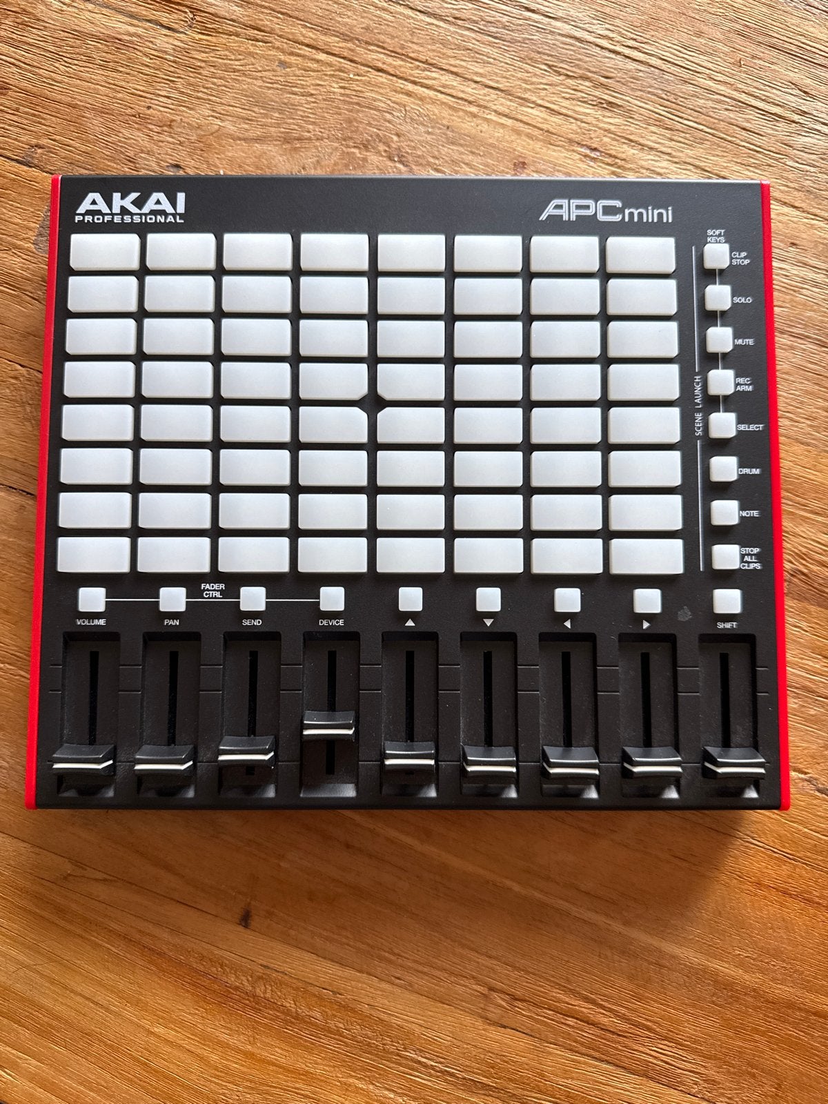 AKAI Professional APCmini mk2 MIDI Controller, Overige aantallen, Zo goed als nieuw, Met midi-aansluiting, Ophalen