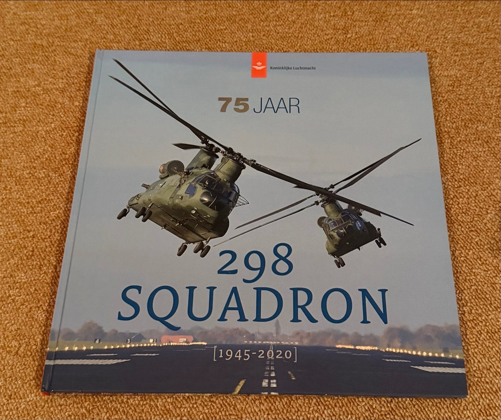 75 Jaar 298 Squadron Koninklijke Luchtmacht (1945-2020), Ophalen of Verzenden, 1945 tot heden, Nieuw, Luchtmacht