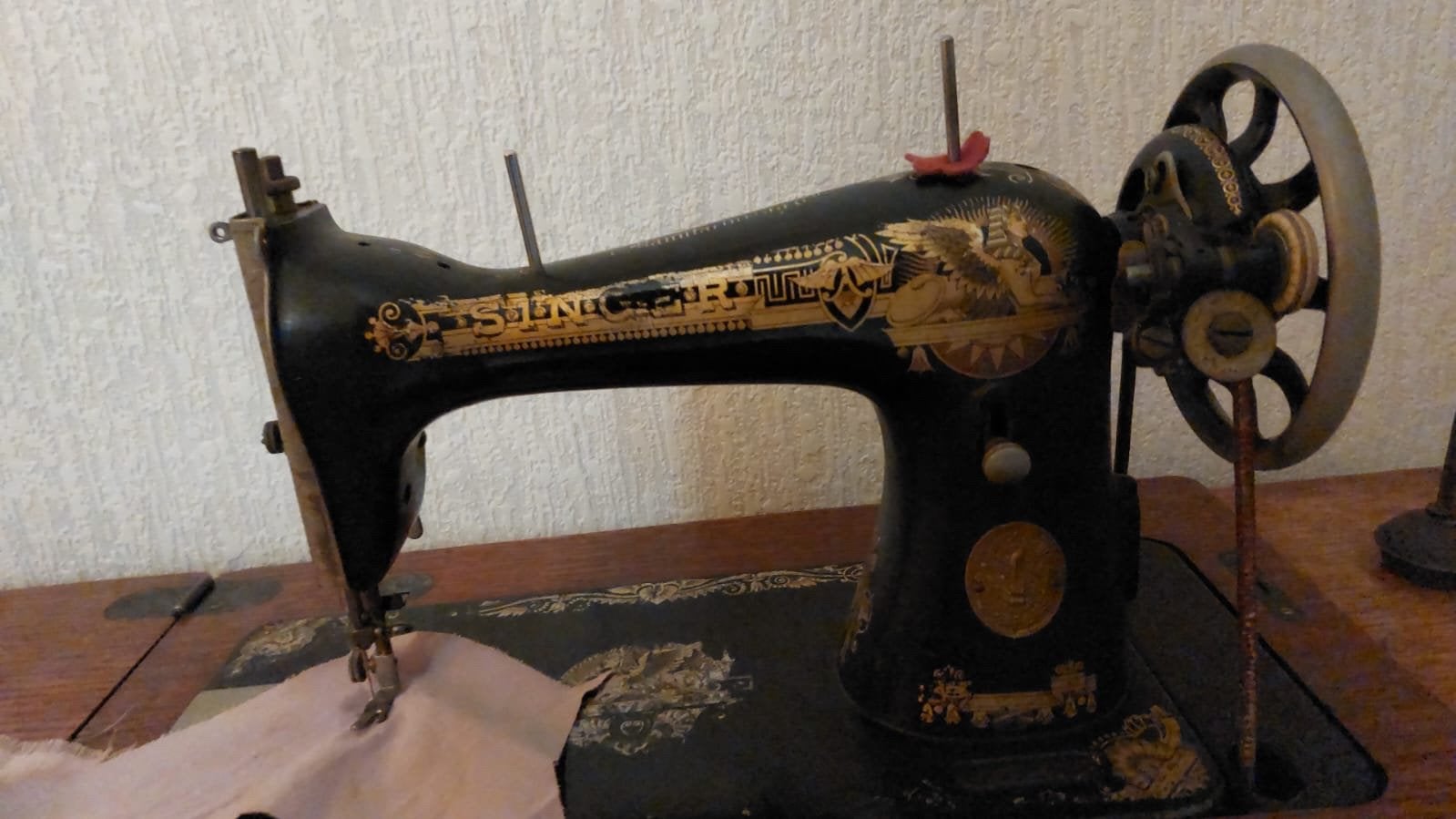 Antieke Singer Naaimachine met Houten Tafel, Antiek en Kunst, Ophalen