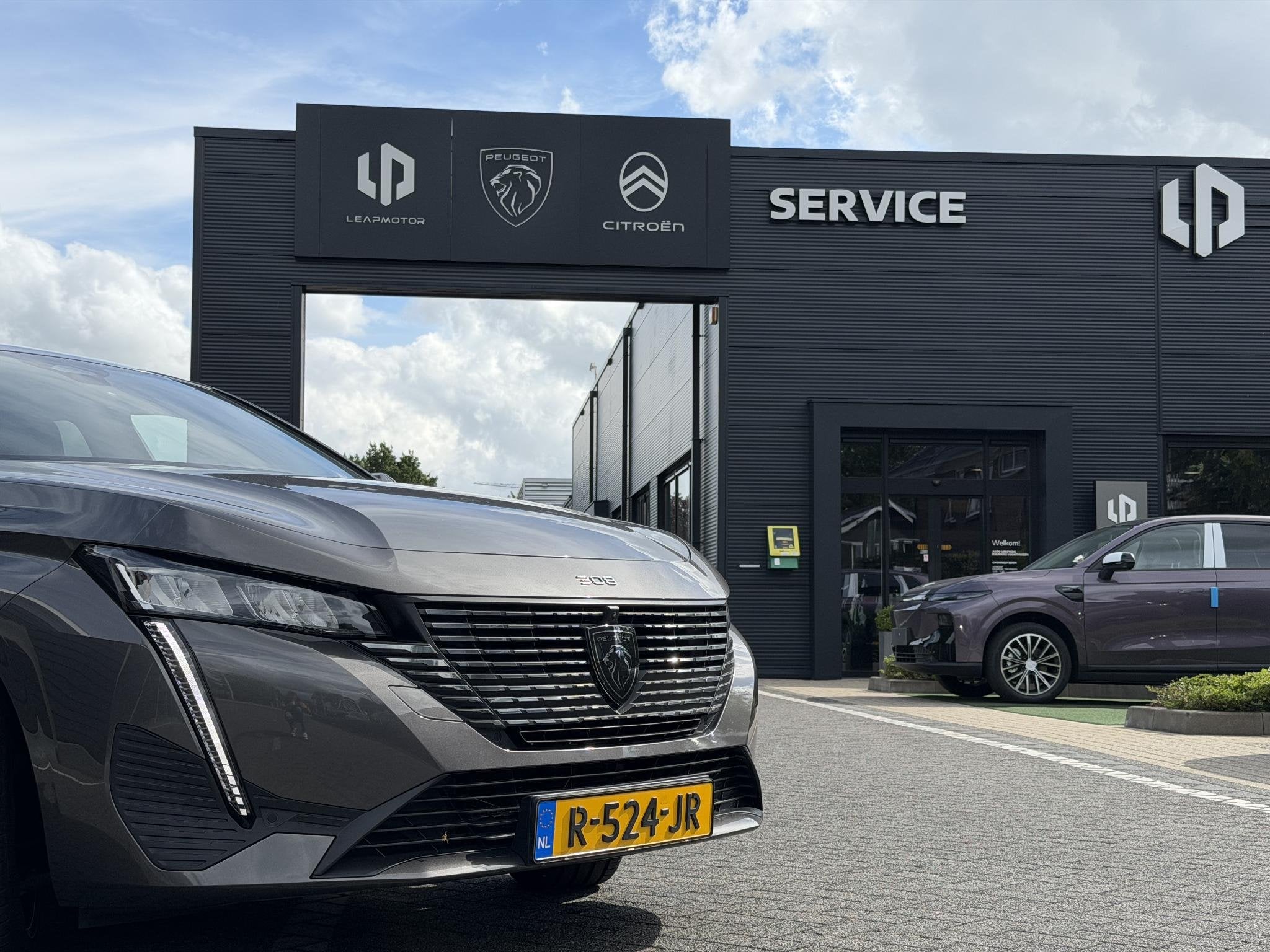 Peugeot 308 SW Allure Pack Business 1.2 PureTech 130PK Navig, Voorwielaandrijving, 12 maanden, 1199 cc, Leder en Stof