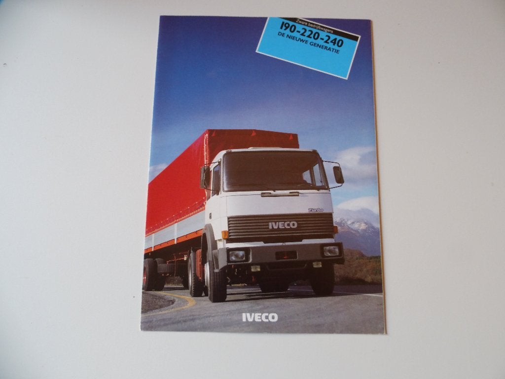Iveco 190 220 240 zware trucks 1985, Boeken, Verzenden, Zo goed als nieuw, Algemeen