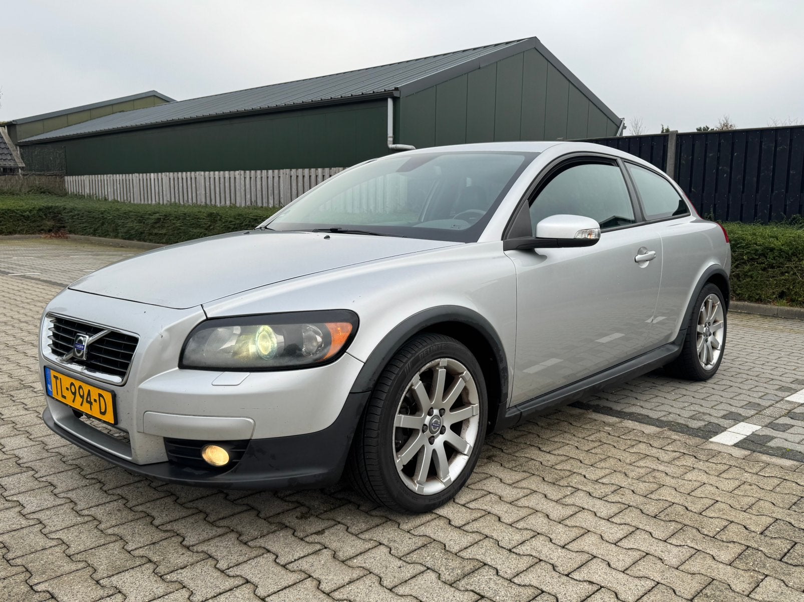 Volvo C30 1.6 D 2007 Grijs, Auto's, Volvo, Voorwielaandrijving, 4 cilinders, 4 stoelen, 140 €/maand