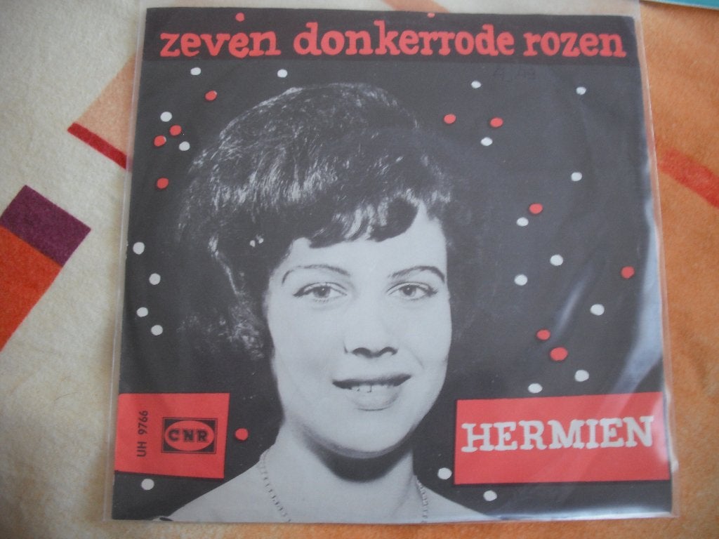 Hermien - Zeven donkerrode rozen, Cd's en Dvd's, Vinyl | Nederlandstalig, Ophalen of Verzenden, Zo goed als nieuw, 12 inch, Levenslied of Smartlap