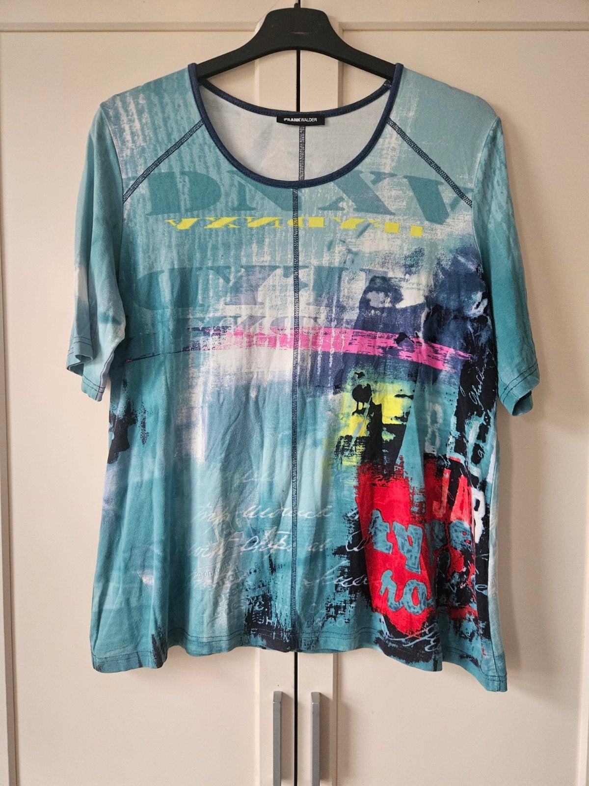 Frank Walder top/shirt maat 44 zgan
roze-meerkleurig
korte m, Meerkleurig, Gedragen, Frank Walder, Shirt of Top