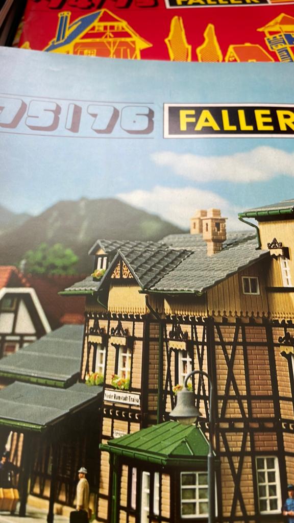 Faller catalogus, Overige merken, Gelijkstroom of Wisselstroom, Zo goed als nieuw, Boek, Tijdschrift of Catalogus