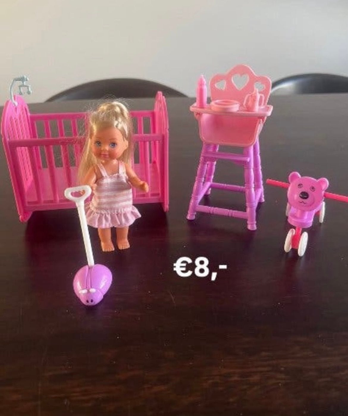 Barbie kinderkamer, Ophalen, Zo goed als nieuw